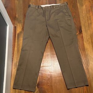 Perry Ellis Men's Brown Chinos